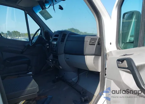 2012 Mercedes-Benz Sprinter 2500 High Roof z USA, uszkodzony, nr VIN WD3PE8CB8C5680484